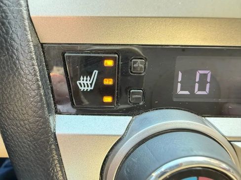 Used 2016 Subaru Outback 2.5i Limited image 26