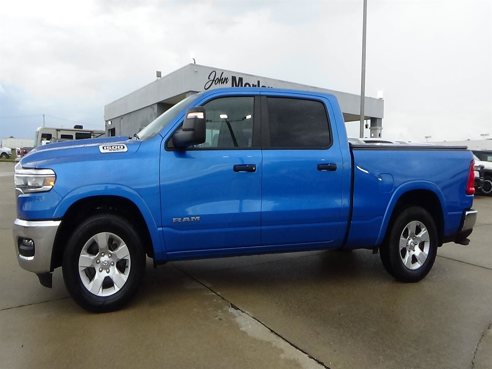 Used 2025 RAM 1500 Big Horn AWD/4WD image 1