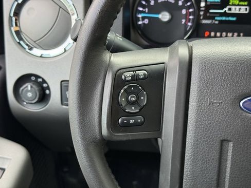 Used 2015 Ford F250 Lariat w/ Chrome Package image 23