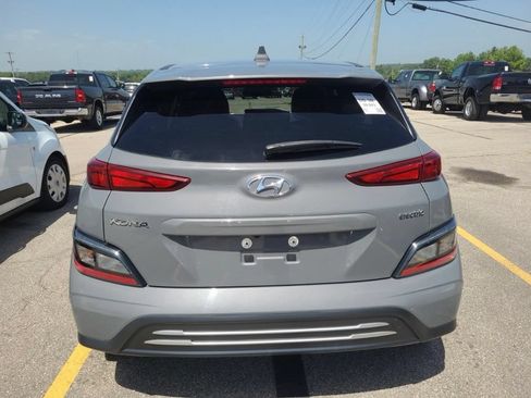 Used 2023 Hyundai Kona SE FWD image 7