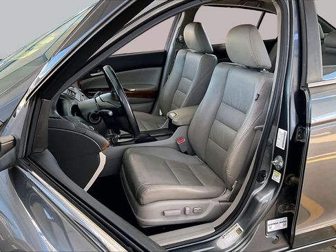 Used 2011 Honda Accord EX-L image 7