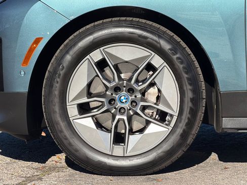 Certified 2023 BMW iX xDrive50 w/ Ultimate Package 2 image 39