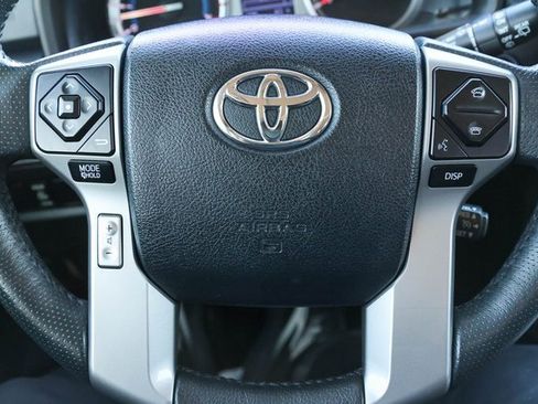 Used 2017 Toyota 4Runner SR5 image 28