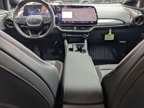 New 2026 Chevrolet Equinox EV RS image 29