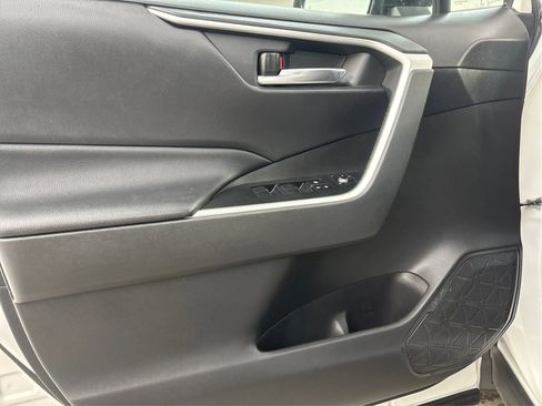 Used 2021 Toyota RAV4 XLE Premium FWD image 25