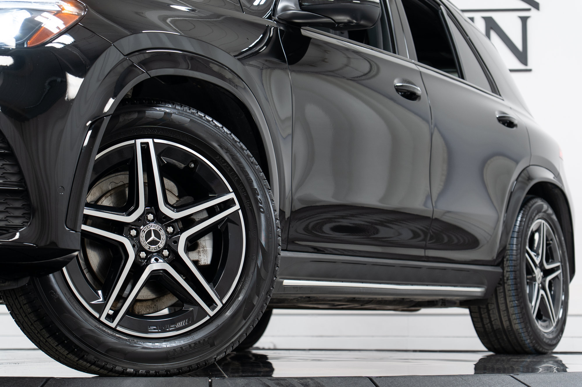 Used 2023 Mercedes-Benz GLE 350 4MATIC image 27