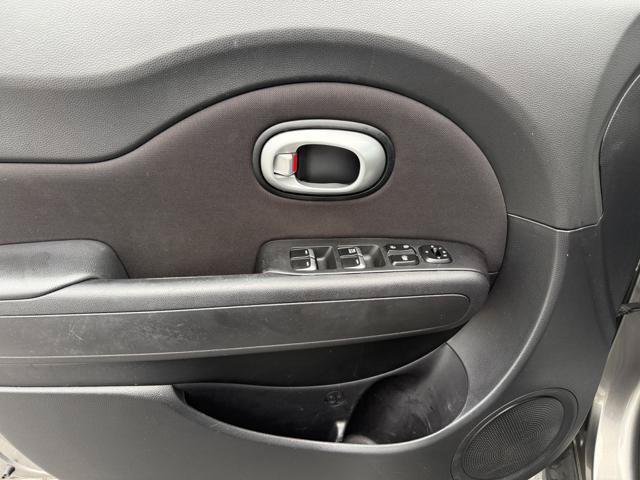 Used 2018 Kia Soul w/ Convenience Package FWD image 13