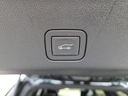 New 2026 GMC Yukon AT4 w/ AT4 Premium Plus Package AWD/4WD image 26