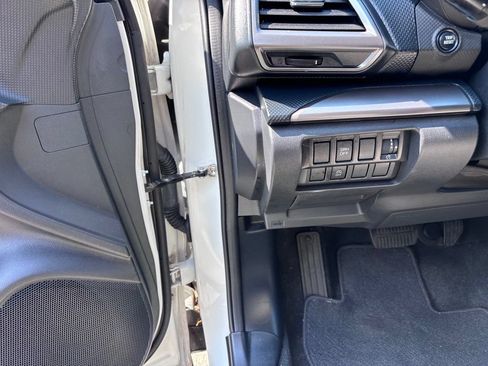 Used 2023 Subaru Forester Premium AWD/4WD image 11