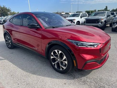 Used 2021 Ford Mustang Mach-E Premium RWD image 1