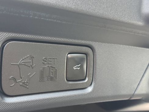 Used 2022 Ford Mustang Mach-E GT image 7