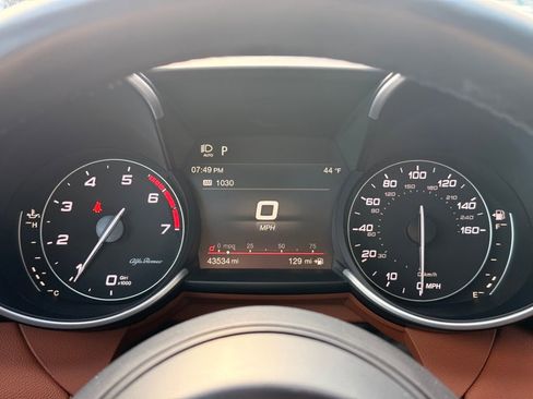 Used 2020 Alfa Romeo Giulia Ti Sport w/ Quick Order Package 22S Sport image 29