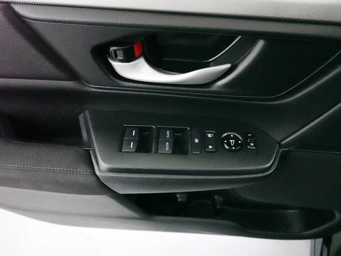 Used 2021 Honda CR-V Special Edition image 11