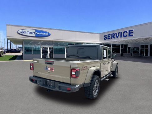 Used 2020 Jeep Gladiator Sport AWD/4WD image 8