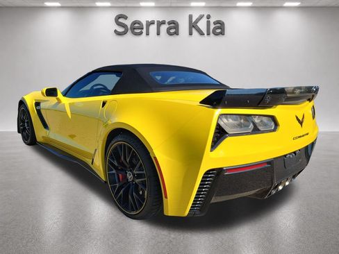 Used 2017 Chevrolet Corvette Z06 w/ Z07 Performance Package RWD image 3