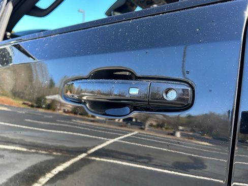 Used 2024 GMC Sierra 1500 AT4 w/ Technology Package image 28