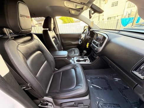 Used 2019 Chevrolet Colorado ZR2 AWD/4WD image 22