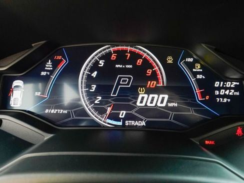Used 2021 Lamborghini Huracan EVO RWD image 71