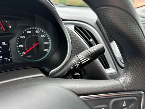 Used 2023 Chevrolet Malibu LT image 25