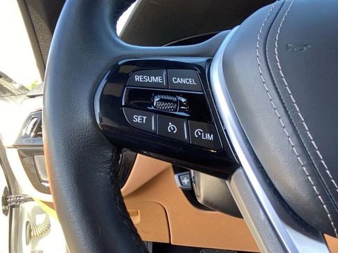 Used 2023 BMW 530i w/ Premium Package image 22