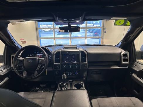 Used 2016 Ford F150 XLT w/ Equipment Group 302A Luxury image 9