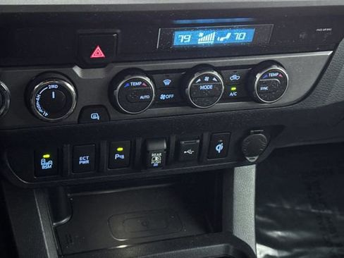 Used 2021 Toyota Tacoma 4x4 Double Cab image 23