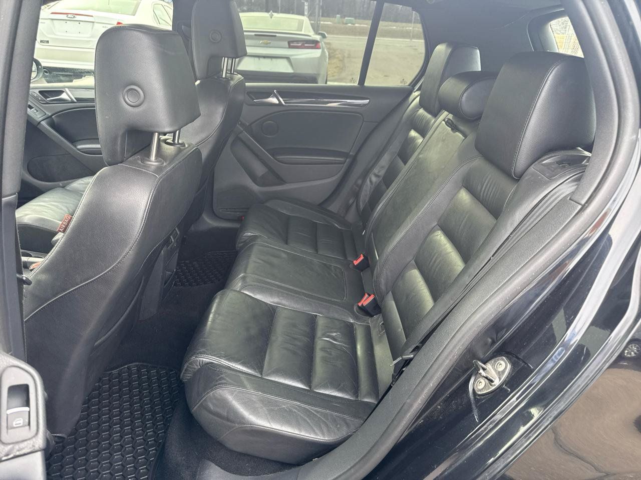 Used 2011 Volkswagen GTI Autobahn FWD image 11