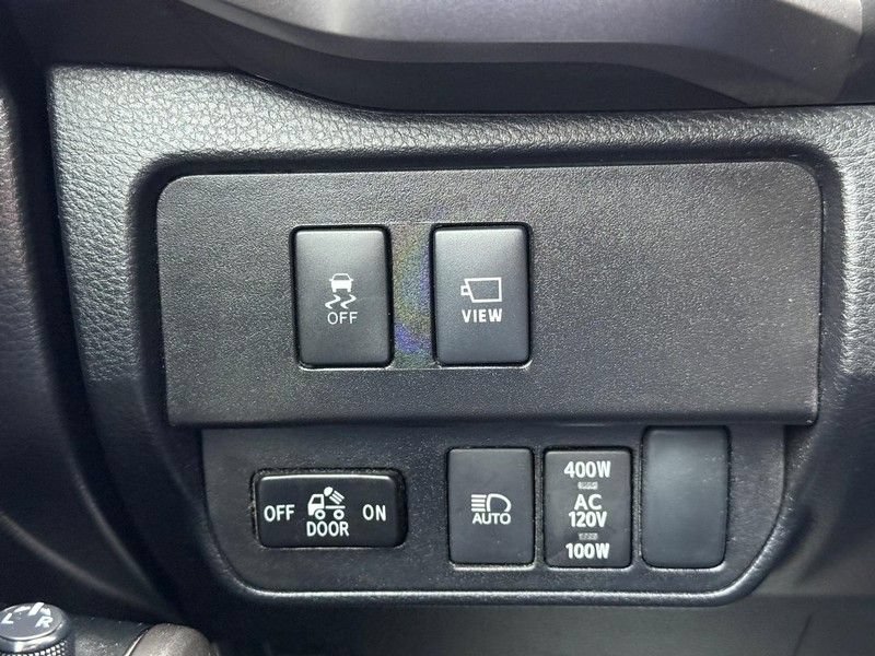 Used 2023 Toyota Tacoma Limited AWD/4WD image 29