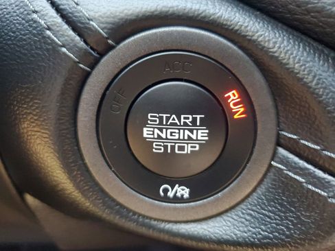 Used 2022 Dodge Durango GT RWD image 23