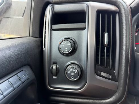 Used 2016 GMC Sierra 1500 SLT w/ All-Terrain Package AWD/4WD image 17