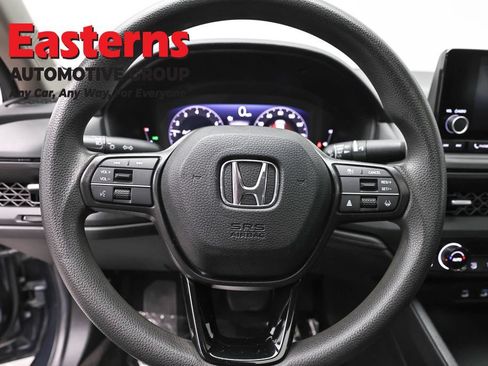 Used 2024 Honda Accord EX image 10
