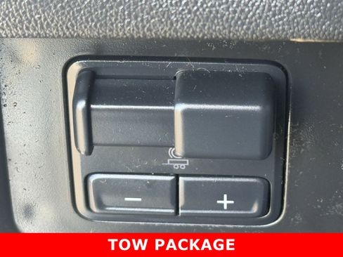 Used 2023 Chevrolet Colorado LT image 20