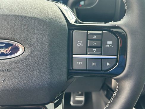 New 2026 Ford F250 Lariat w/ Black Appearance Package image 42