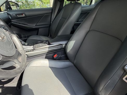 Used 2021 Lexus IS 300 w/ Comfort Package RWD image 17