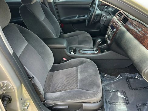 Used 2012 Chevrolet Impala LT FWD image 23