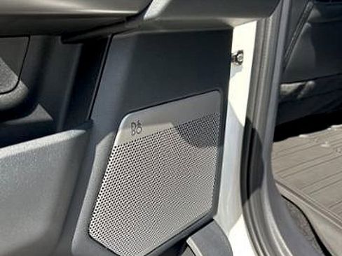 New 2025 Ford F150 Lariat w/ Equipment Group 501A Mid image 30