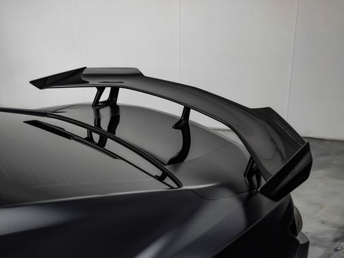 Used 2024 Chevrolet Camaro ZL1 RWD image 38