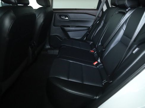 Certified 2023 Nissan Rogue SV w/ SV Premium B Package AWD/4WD image 14
