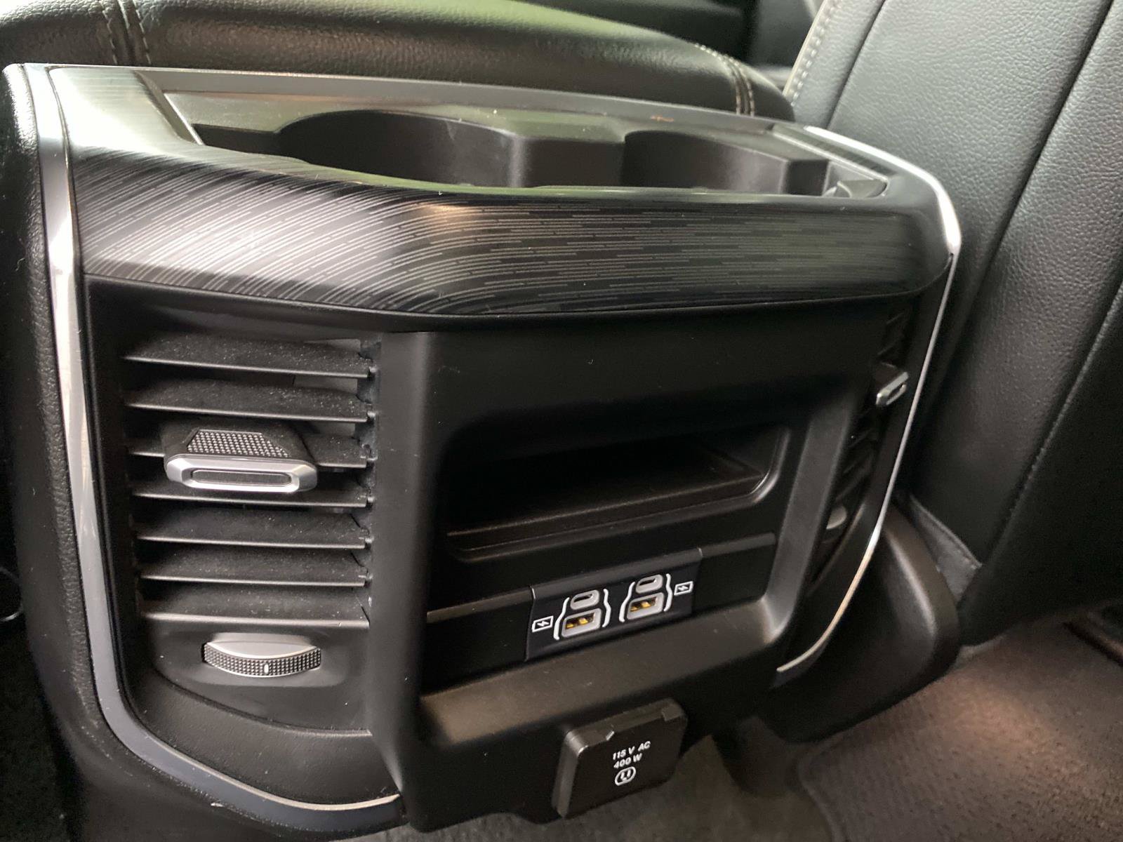 Used 2024 RAM 1500 Laramie RWD image 11