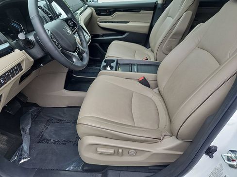 Certified 2024 Honda Odyssey Elite image 32