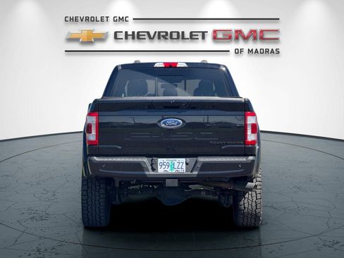 Used 2022 Ford F150 Lariat w/ Equipment Group 502A High AWD/4WD image 4