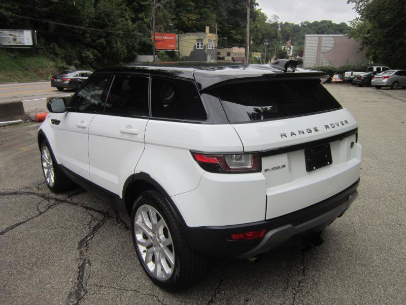 Used 2017 Land Rover Range Rover Evoque SE AWD/4WD image 36