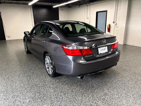 Used 2014 Honda Accord Sport image 6