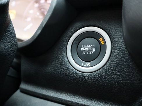 Used 2025 RAM 2500 Laramie image 20