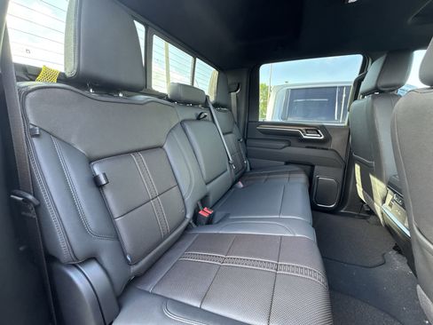 Certified 2025 Chevrolet Silverado 3500 High Country w/ High Country Premium Package image 28