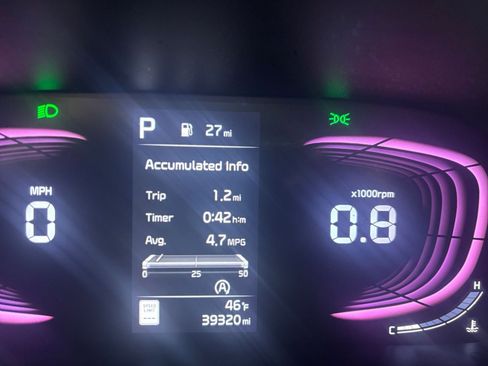 Used 2025 Kia Soul LX w/ LX Technology Package image 38