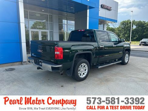 Used 2015 GMC Sierra 1500 SLE w/ SLE Value Package AWD/4WD image 4