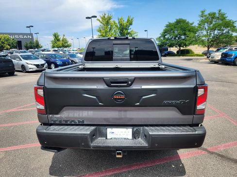 Used 2021 Nissan Titan PRO-4X w/ Pro-4x Convenience Package AWD/4WD image 4