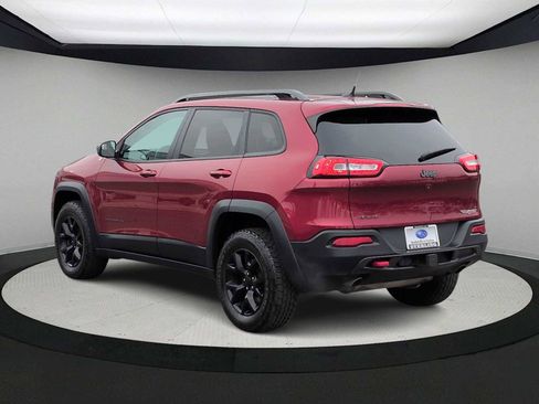 Used 2015 Jeep Cherokee Trailhawk w/ Comfort/Convenience Group image 6