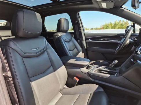 Certified 2023 Cadillac XT5 Premium Luxury w/ Technology Package image 21